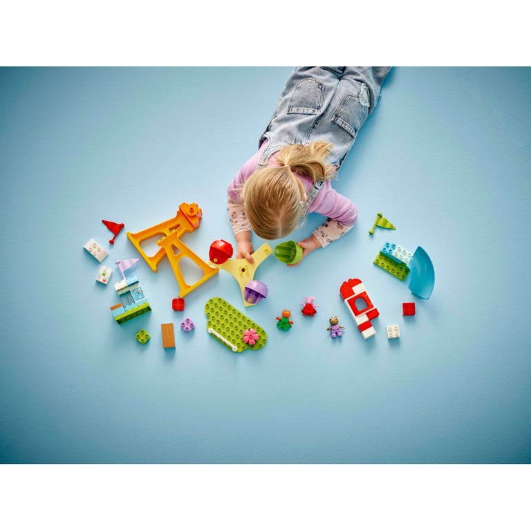 Конструктор LEGO DUPLO Peppa Pig Ярмарок розваг (10453) - фото 7