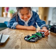 Конструктор LEGO Speed Champions Автомобіль для перегонів Aston Martin Aramco F1® AMR24 (77245) - фото 9