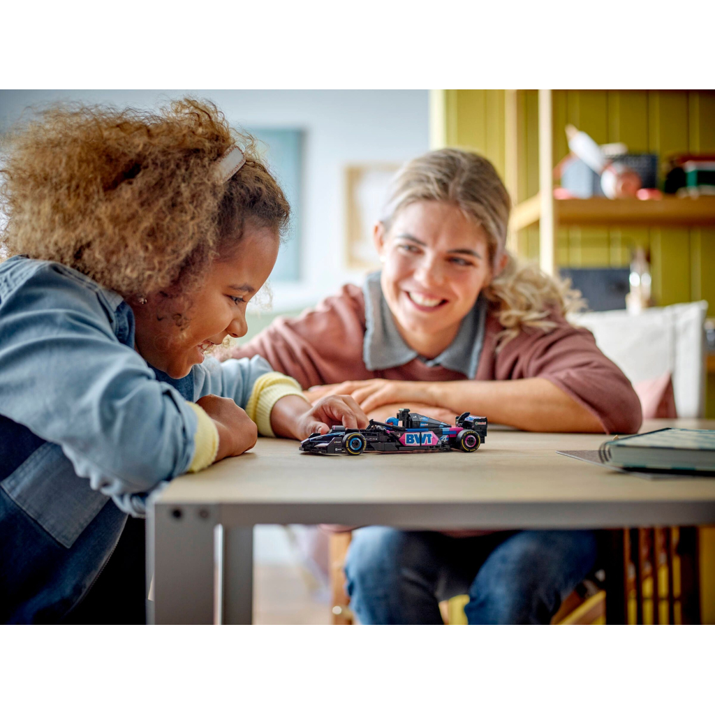 Конструктор LEGO Speed Champions Автомобіль для перегонів BWT Alpine F1® Team A524 (77248) - фото 8 Конструктор LEGO Speed Champions Автомобіль для перегонів BWT Alpine F1® Team A524 (77248) - фото 8