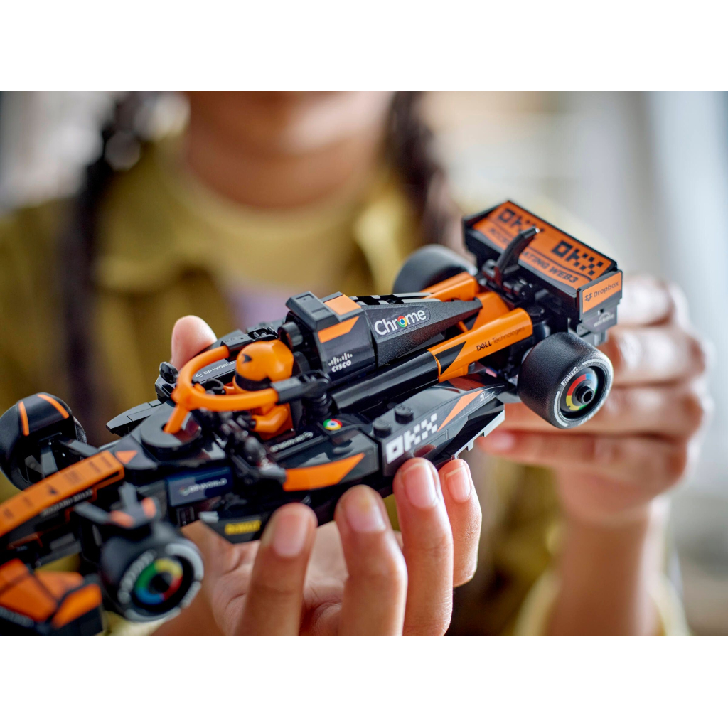 Конструктор LEGO Speed Champions Автомобіль для перегонів McLaren F1 Team MCL38 (77251) - фото 9 Конструктор LEGO Speed Champions Автомобіль для перегонів McLaren F1 Team MCL38 (77251) - фото 9