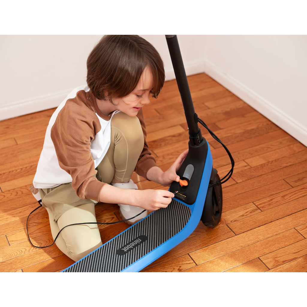 Електросамокат Segway C2 Lite, синій (AA.10.05.01.0003) - фото 10 Електросамокат Segway C2 Lite, синій (AA.10.05.01.0003) - фото 10