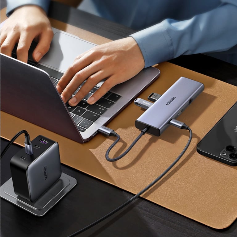 Концентратор Ugreen USB3.1 Type-C to HDMI60Hz/VGA/USB 3.0х3/RJ45/SD/TF/PD 100W 9-in-1 CM498 (15600) - фото 3