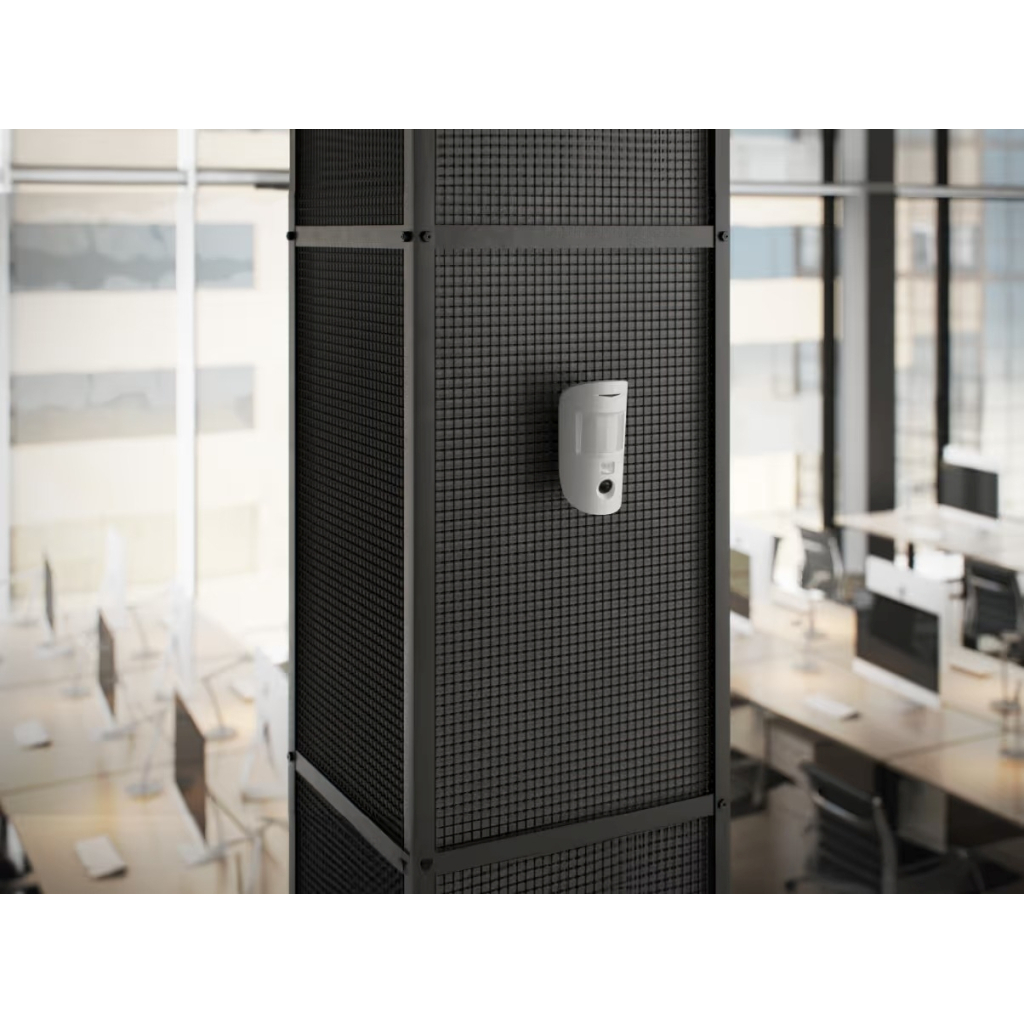 Датчик руху Ajax MotionCam HDR white - фото 6 Датчик руху Ajax MotionCam HDR white - фото 6