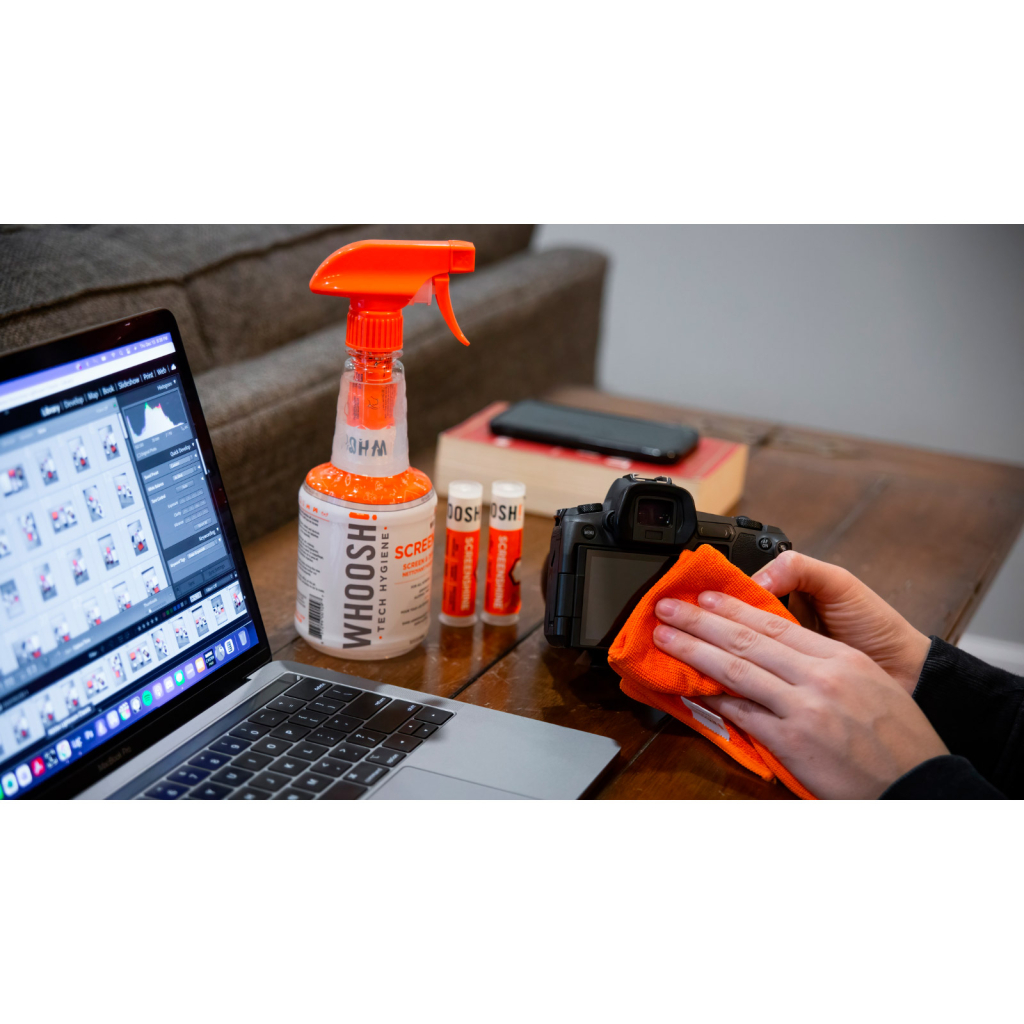 Спрей для очищення Whoosh! Screen Shine 500ml + microfiber 35cm x 35cm (1FG500WBOX) - фото 3 Спрей для очищення Whoosh! Screen Shine 500ml + microfiber 35cm x 35cm (1FG500WBOX) - фото 3