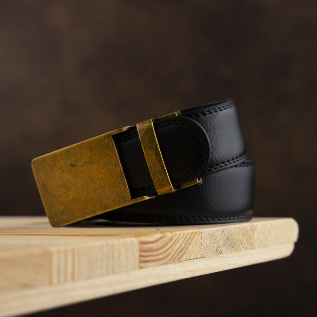 Ремінь Vintage Чоловічий з латунною прямокутною пряжкою Чорний (20332) - фото 6 Ремінь Vintage Чоловічий з латунною прямокутною пряжкою Чорний (20332) - фото 6