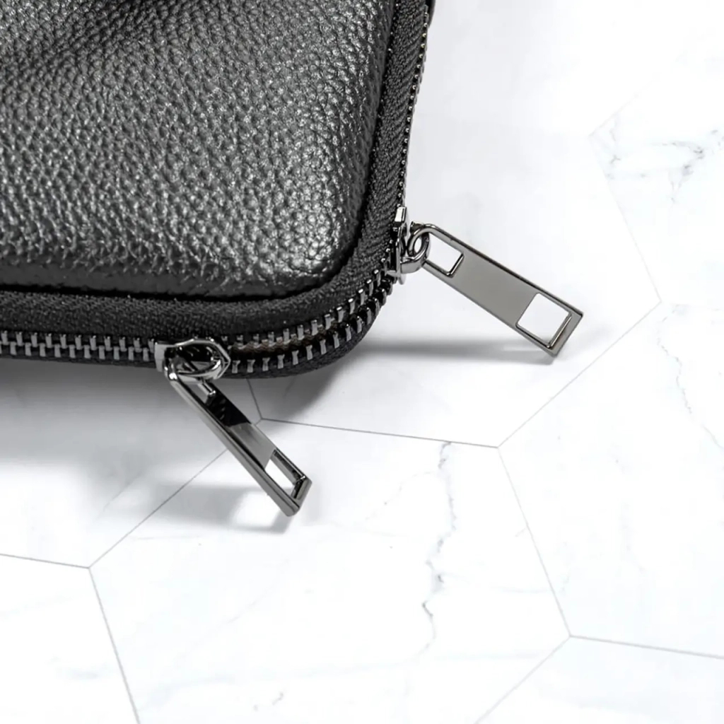 Сумка для ноутбука XO 15" CB08 black (CB08-15.black) - фото 4 Сумка для ноутбука XO 15" CB08 black (CB08-15.black) - фото 4