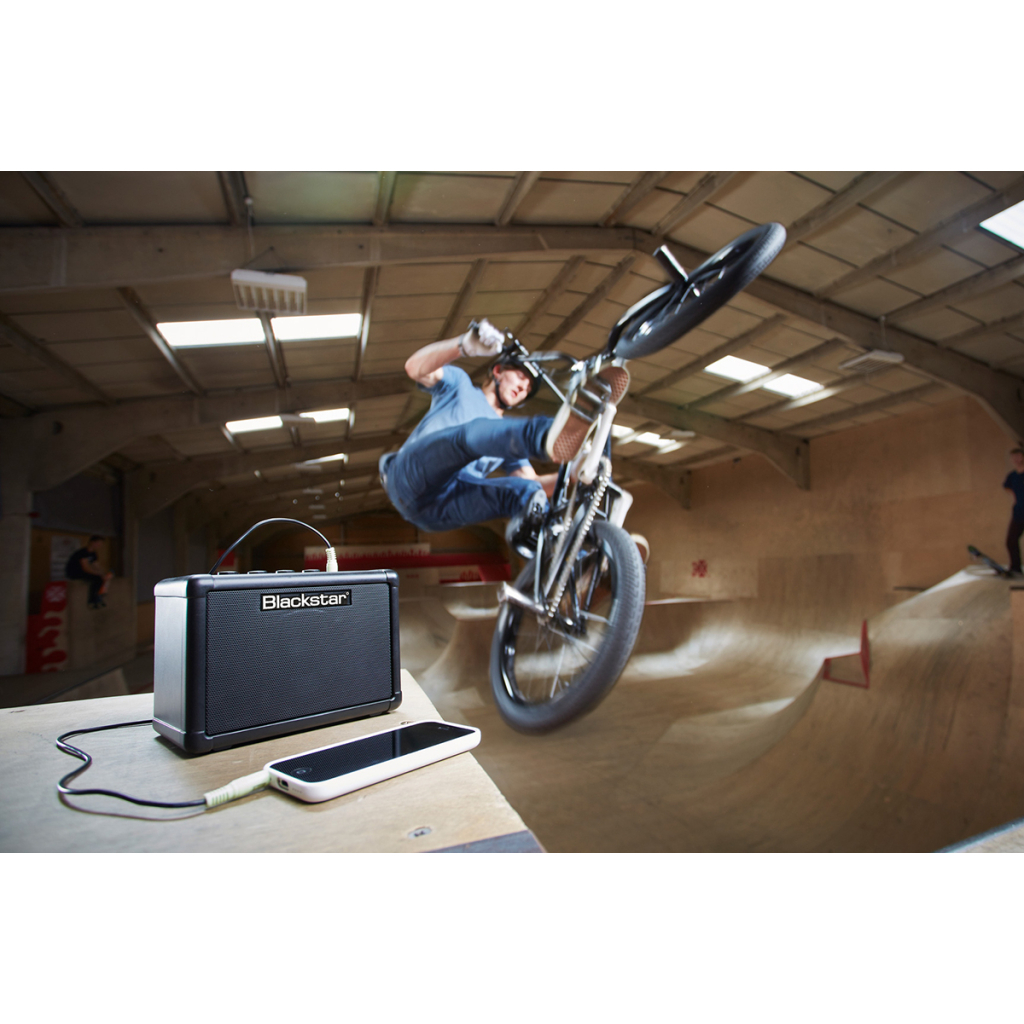 Комбопідсилювач Blackstar Fly 3 Black (301012) - фото 8 Комбопідсилювач Blackstar Fly 3 Black (301012) - фото 8