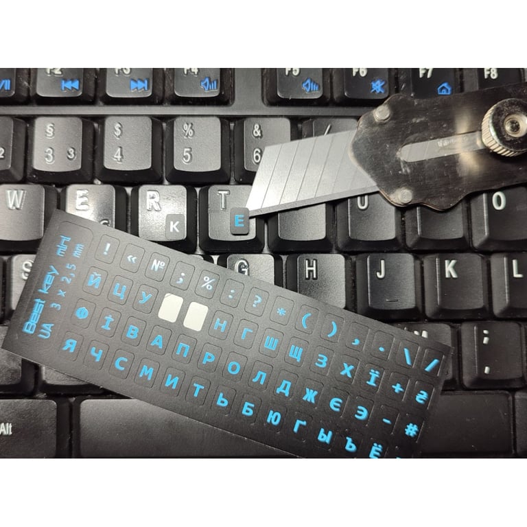 Наклейка на клавіатуру BestKey мініатюрна непрозора чорна, 56, блакитний (BKm4BLU/042) - фото 2