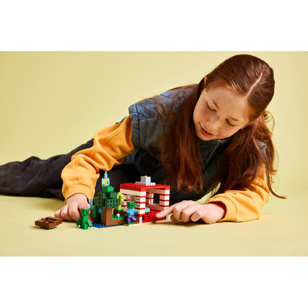 Конструктор LEGO Minecraft Будинок із вибухівки в джунглях (21275) - фото 10 Конструктор LEGO Minecraft Будинок із вибухівки в джунглях (21275) - фото 10