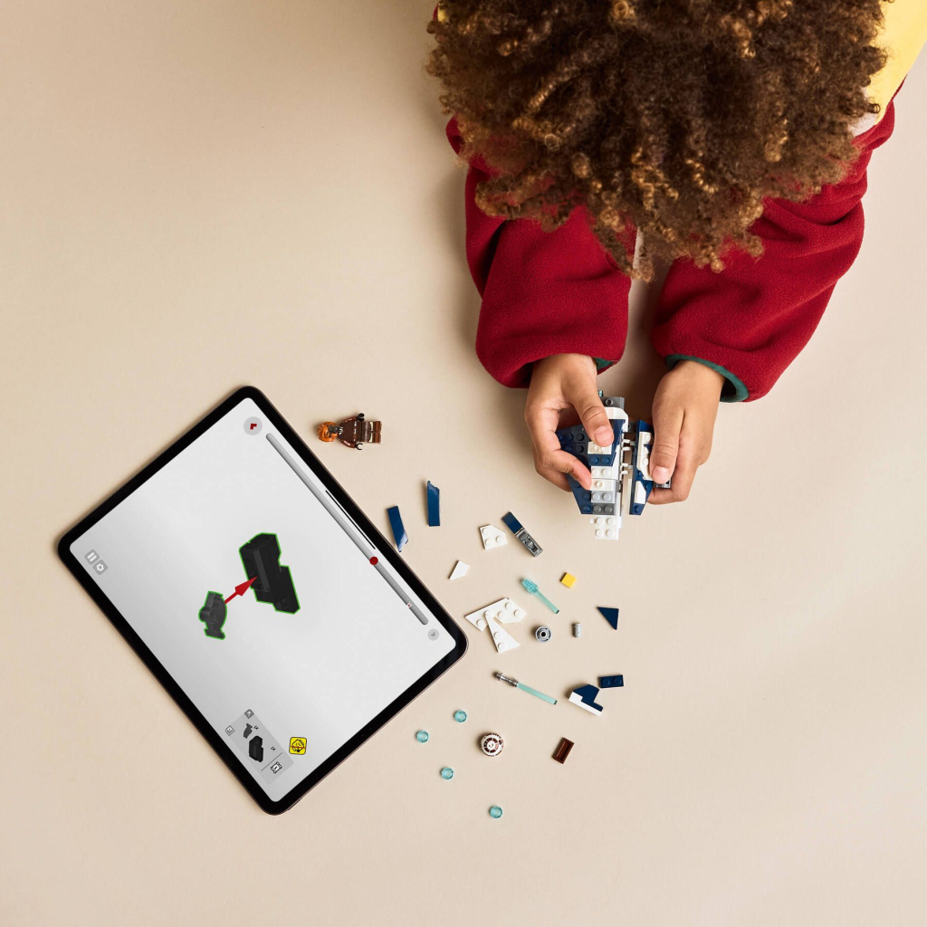 Конструктор LEGO Star Wars Джедайський зірковий мікровинищувач Пло Куна (75400) - фото 7 Конструктор LEGO Star Wars Джедайський зірковий мікровинищувач Пло Куна (75400) - фото 7