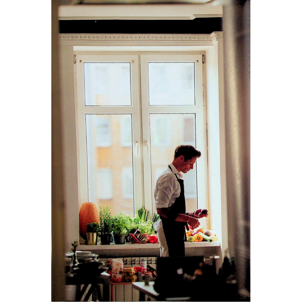 Книга Вечеря зі сніданком. Рецепти для ідеального побачення - Володимир Тестарді Видавництво Старого Лева (9789664484227) - фото 11 Книга Вечеря зі сніданком. Рецепти для ідеального побачення - Володимир Тестарді Видавництво Старого Лева (9789664484227) - фото 11