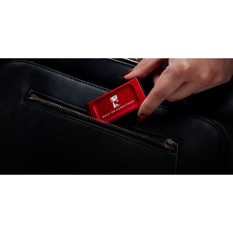 Накопичувач SSD USB Type-C 1TB XS1000 Kingston (SXS1000/1000GA) - фото 7