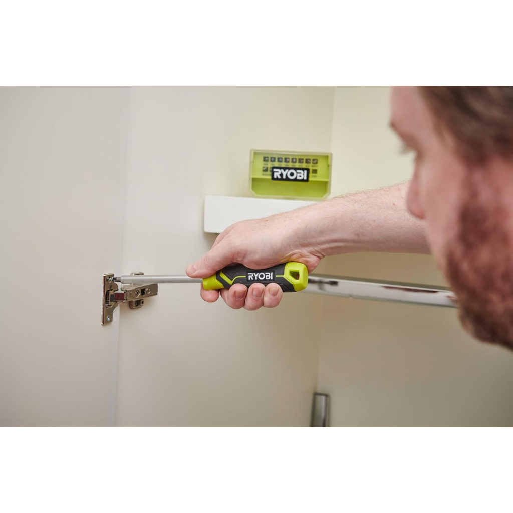 Викрутка Ryobi RHSDM1701, бітотримач 1/4", 100мм, 16 біт, SL,PH,PZ,Torx, кейс (5132006050) - фото 2 Викрутка Ryobi RHSDM1701, бітотримач 1/4", 100мм, 16 біт, SL,PH,PZ,Torx, кейс (5132006050) - фото 2