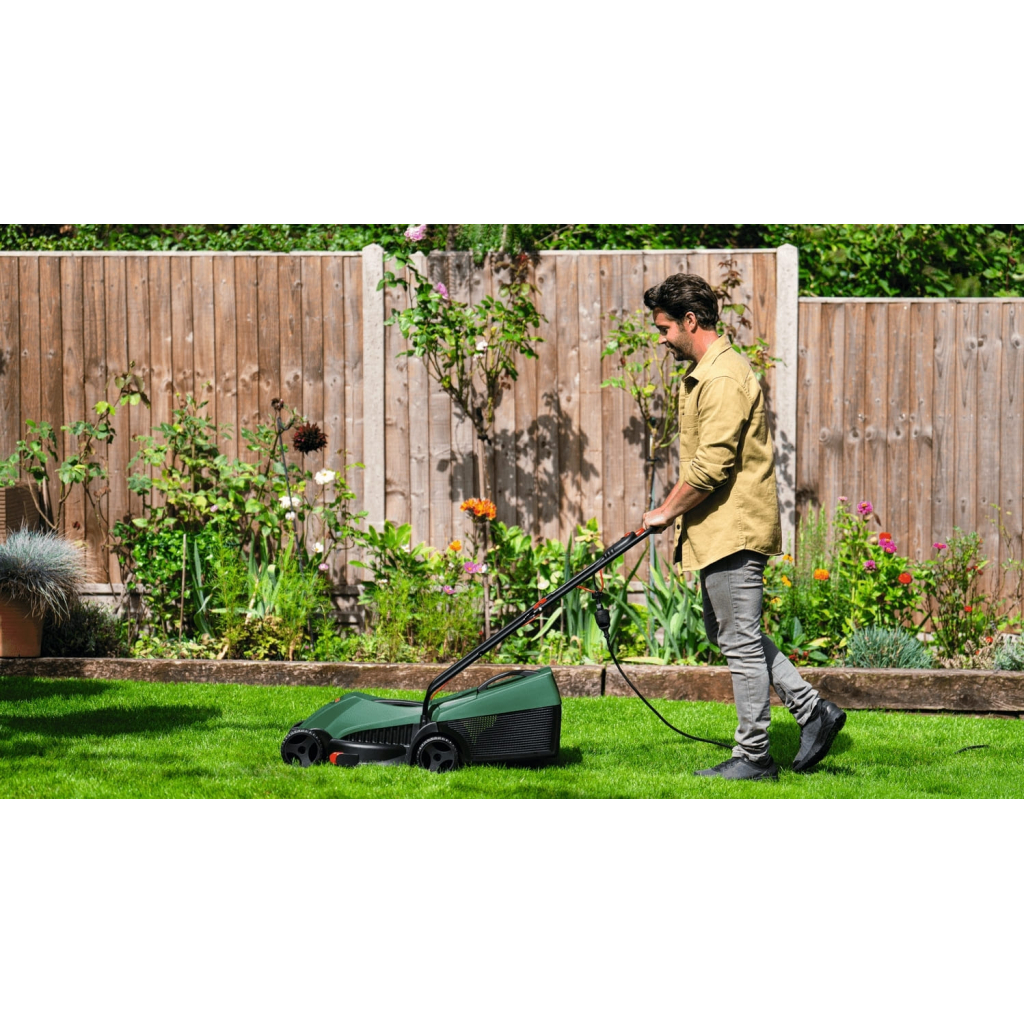 Газонокосарка Bosch EasyRotak 32-205 1200Вт, 32см, 31л, 25-65мм, 11.1кг (0.600.8A6.300) - фото 7 Газонокосарка Bosch EasyRotak 32-205 1200Вт, 32см, 31л, 25-65мм, 11.1кг (0.600.8A6.300) - фото 7