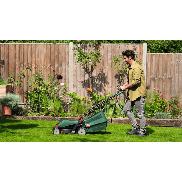 Газонокосарка Bosch UniversalRotak 37-555 1400Вт, 37см, 40л, 27-50мм, 15.5кг (0.600.8A6.501) - фото 4