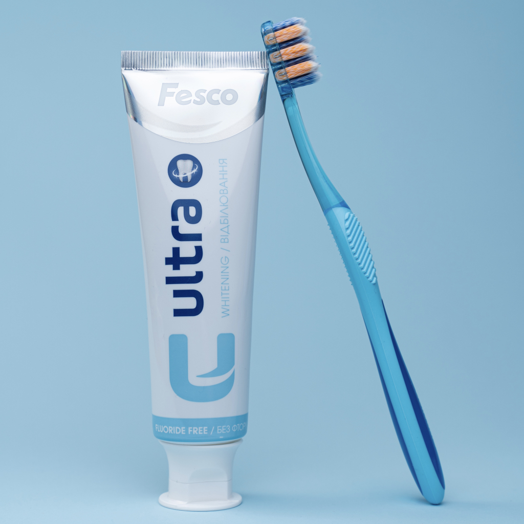 Зубна щітка Fesco Ultra Multi Brush Soft Блакитна (4820204702083) - фото 8 Зубна щітка Fesco Ultra Multi Brush Soft Блакитна (4820204702083) - фото 8