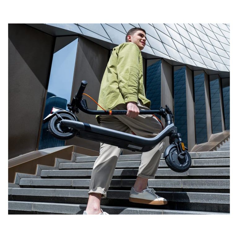 Електросамокат Segway Ninebot E2 E II, чорний (AA.05.14.01.0004) - фото 9