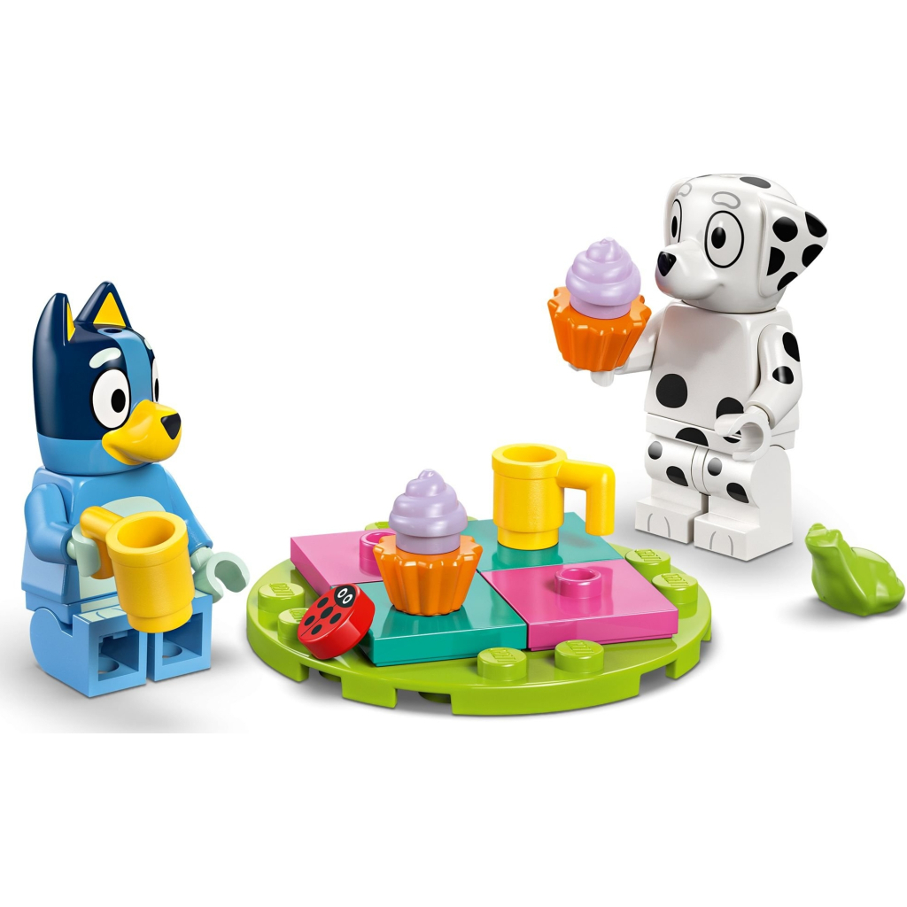 Конструктор LEGO Bluey Веселощі з Блуї та Хлоєю на ігровому майданчику (11201) - фото 3 Конструктор LEGO Bluey Веселощі з Блуї та Хлоєю на ігровому майданчику (11201) - фото 3