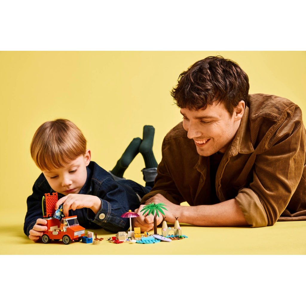 Конструктор LEGO Bluey Пляж і сімейна поїздка на автомобілі Блуї (11202) - фото 11 Конструктор LEGO Bluey Пляж і сімейна поїздка на автомобілі Блуї (11202) - фото 11