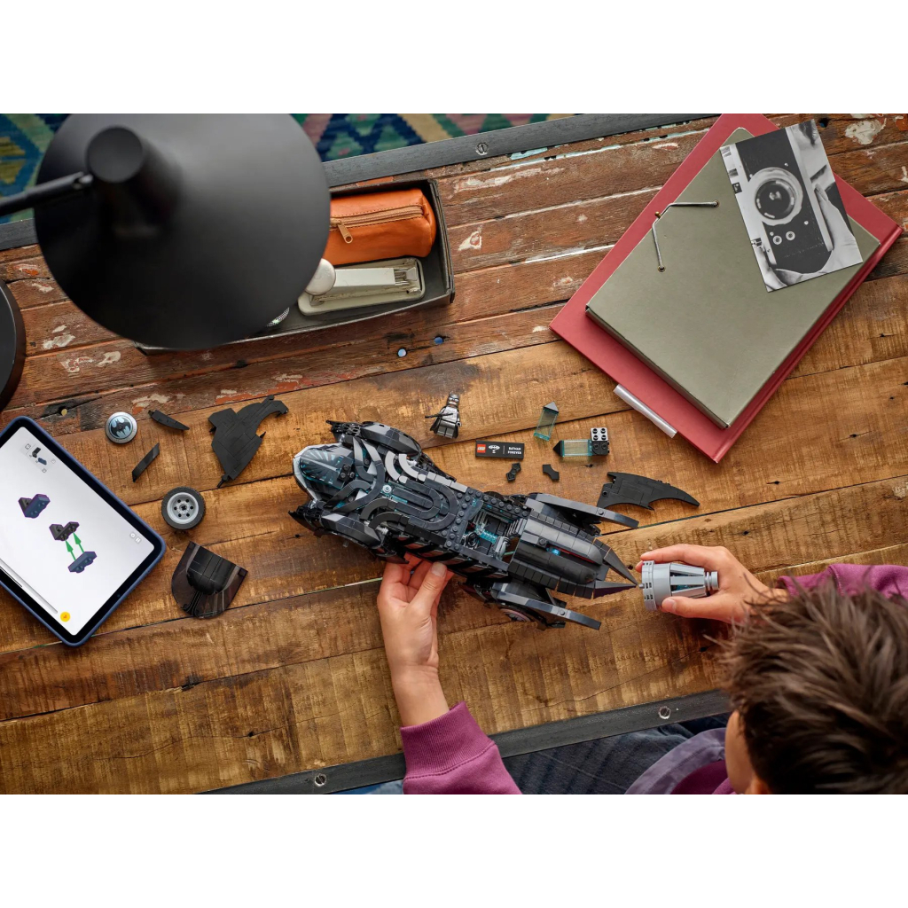 Конструктор LEGO Super Heroes Бетмен назавжди Бетмобіль (76304) - фото 8 Конструктор LEGO Super Heroes Бетмен назавжди Бетмобіль (76304) - фото 8