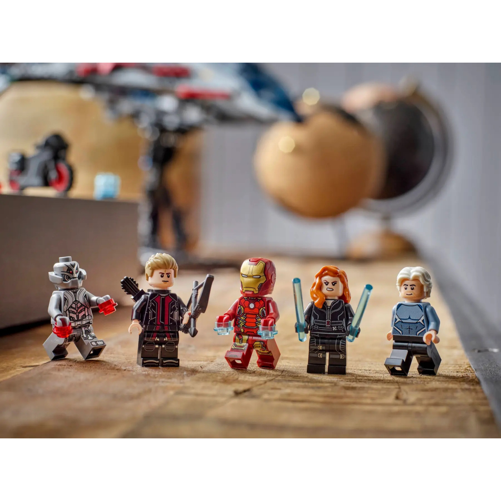 Конструктор LEGO Super Heroes Месники: Ера Альтрона Квінджет (76325) - фото 4 Конструктор LEGO Super Heroes Месники: Ера Альтрона Квінджет (76325) - фото 4