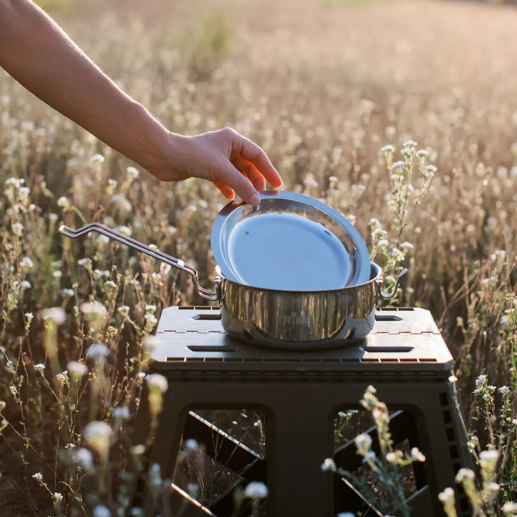 Набір туристичного посуду Tribe Tourist Set 1,2 л сталевий (T-FG-0008-metal) - фото 9 Набір туристичного посуду Tribe Tourist Set 1,2 л сталевий (T-FG-0008-metal) - фото 9