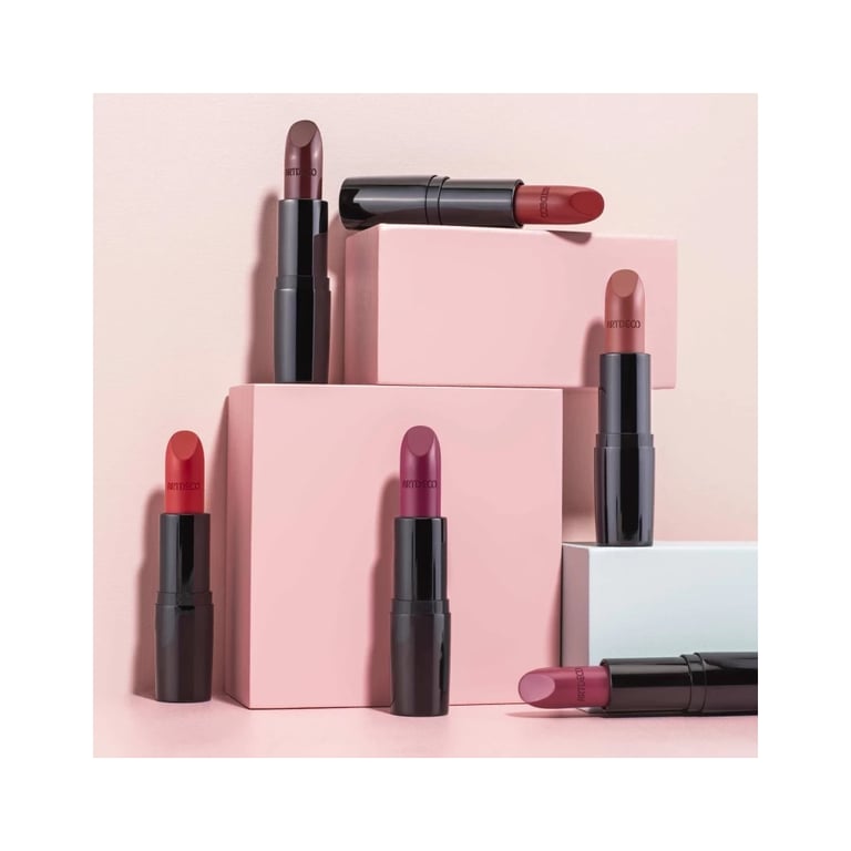 Помада для губ Artdeco Perfect Color Lipstick 830 - Spring in Paris (4052136087437) - фото 7