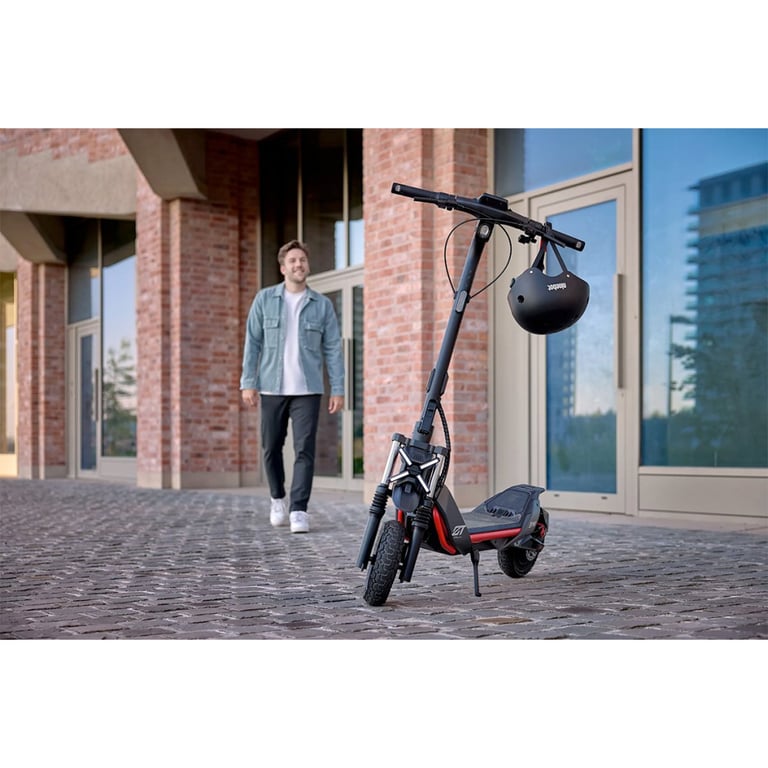 Електросамокат Segway ZT3 PRO E чорний (AA.05.18.01.0001) - фото 4