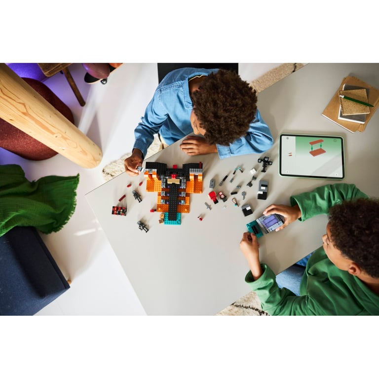 Конструктор LEGO Minecraft Битва за Візер (21590-) - фото 8
