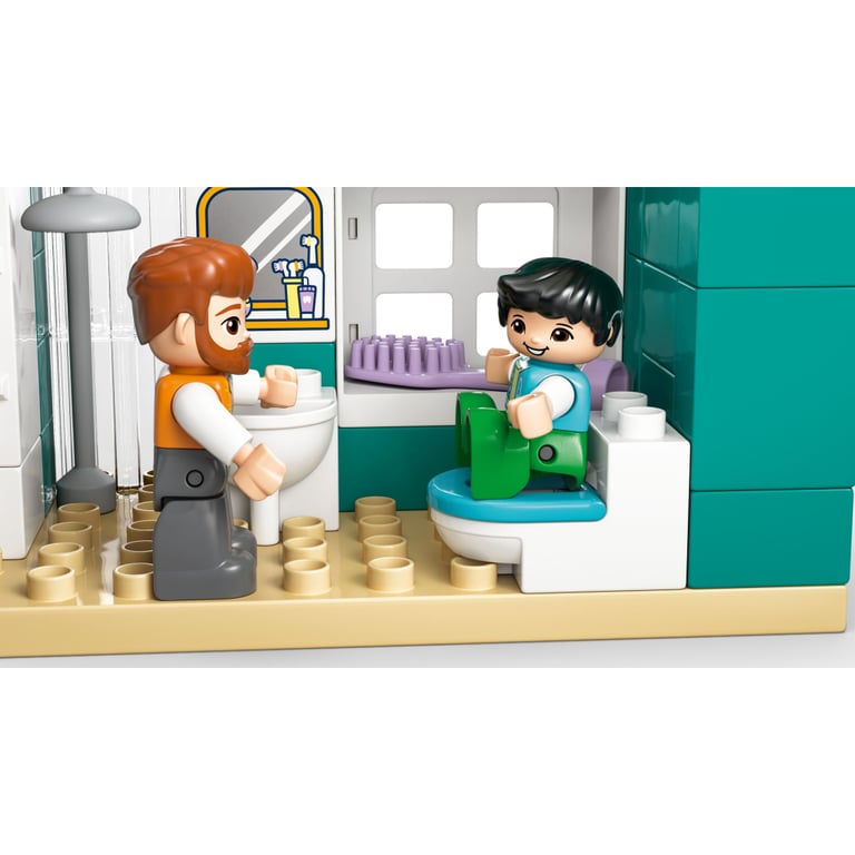 Конструктор LEGO DUPLO Town Сучасний родинний будинок із фігурками 3 в 1 (10470) - фото 6