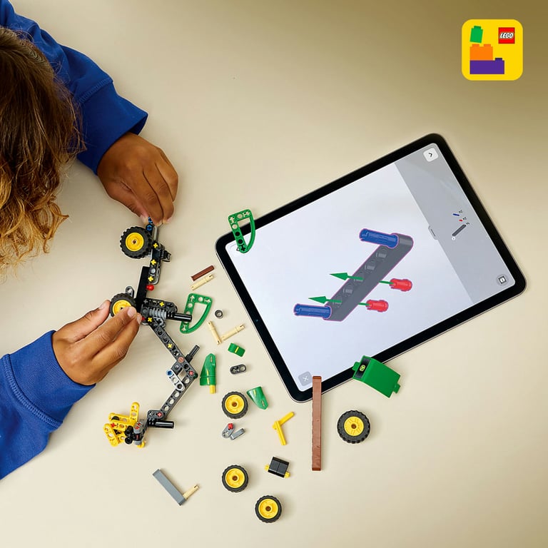 Конструктор LEGO Technic Колісний комбайн John Deere 1470H (42218) - фото 9