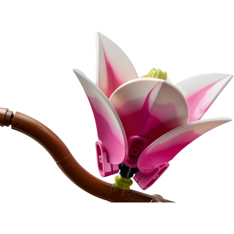 Конструктор LEGO Botanicals Magnolia Branches (11510) - фото 4