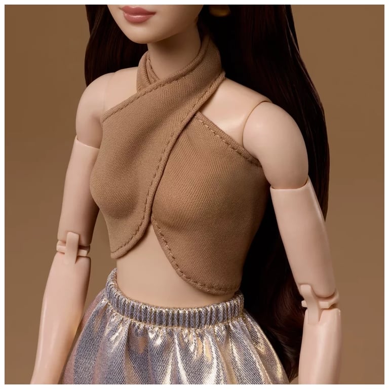 Лялька Barbie Signature Basics 6 Брюнетка (JJX25) - фото 8