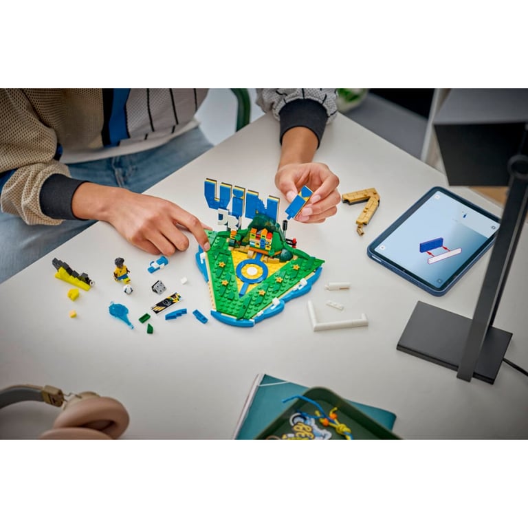 Конструктор LEGO Editions Football Вінісіус Жуніор — найкращі моменти футбольних матчів (43027) - фото 10