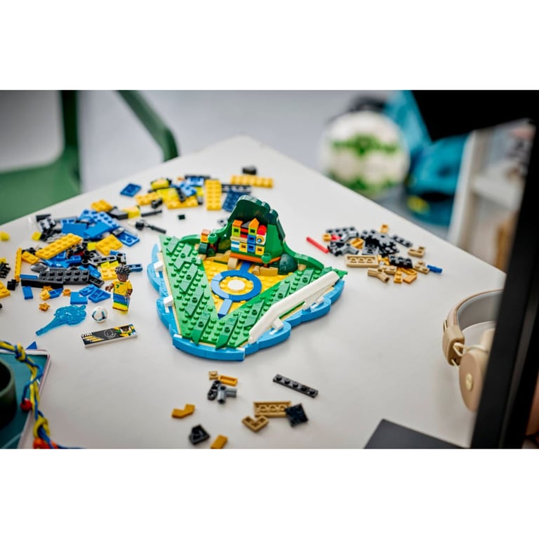 Конструктор LEGO Editions Football Вінісіус Жуніор — найкращі моменти футбольних матчів (43027) - фото 9