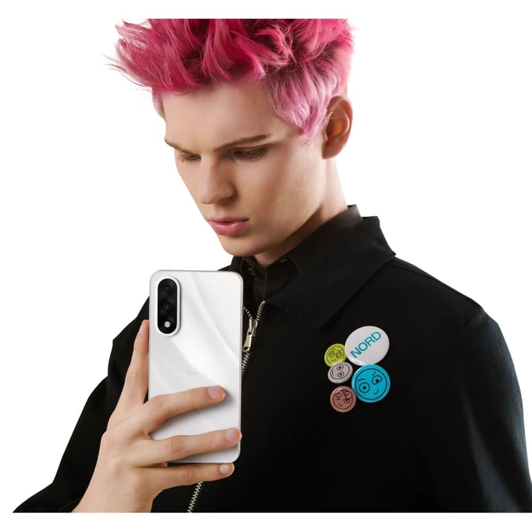 Мобільний телефон OnePlus Nord 5 5G 8/256GB White - фото 3