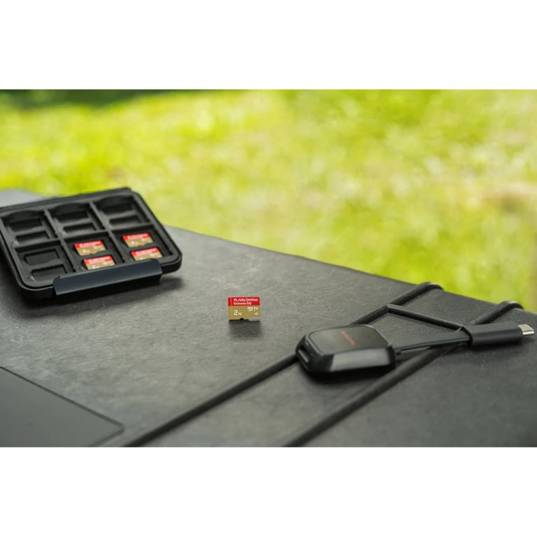 Карта пам'яті SanDisk 128GB microSDXC class 10 UHS-I Extreme GO (SDSQXGN-128G-GN6MN) - фото 2