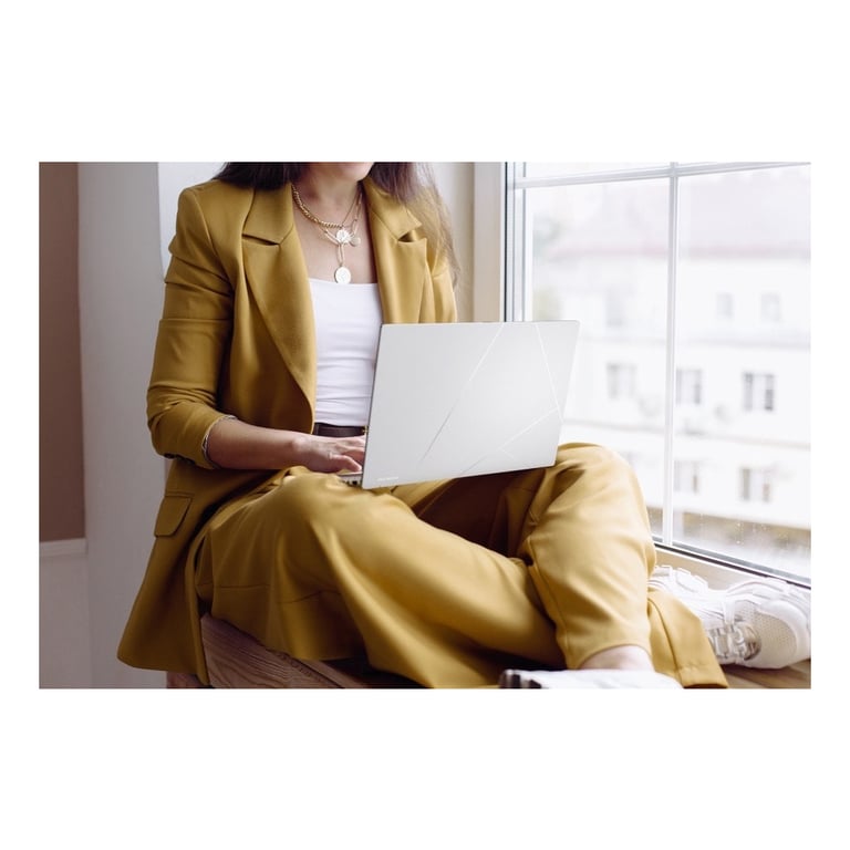 Ноутбук ASUS Zenbook 14 OLED UX3405CA-ST782X (90NB14W2-M015E0) - фото 8